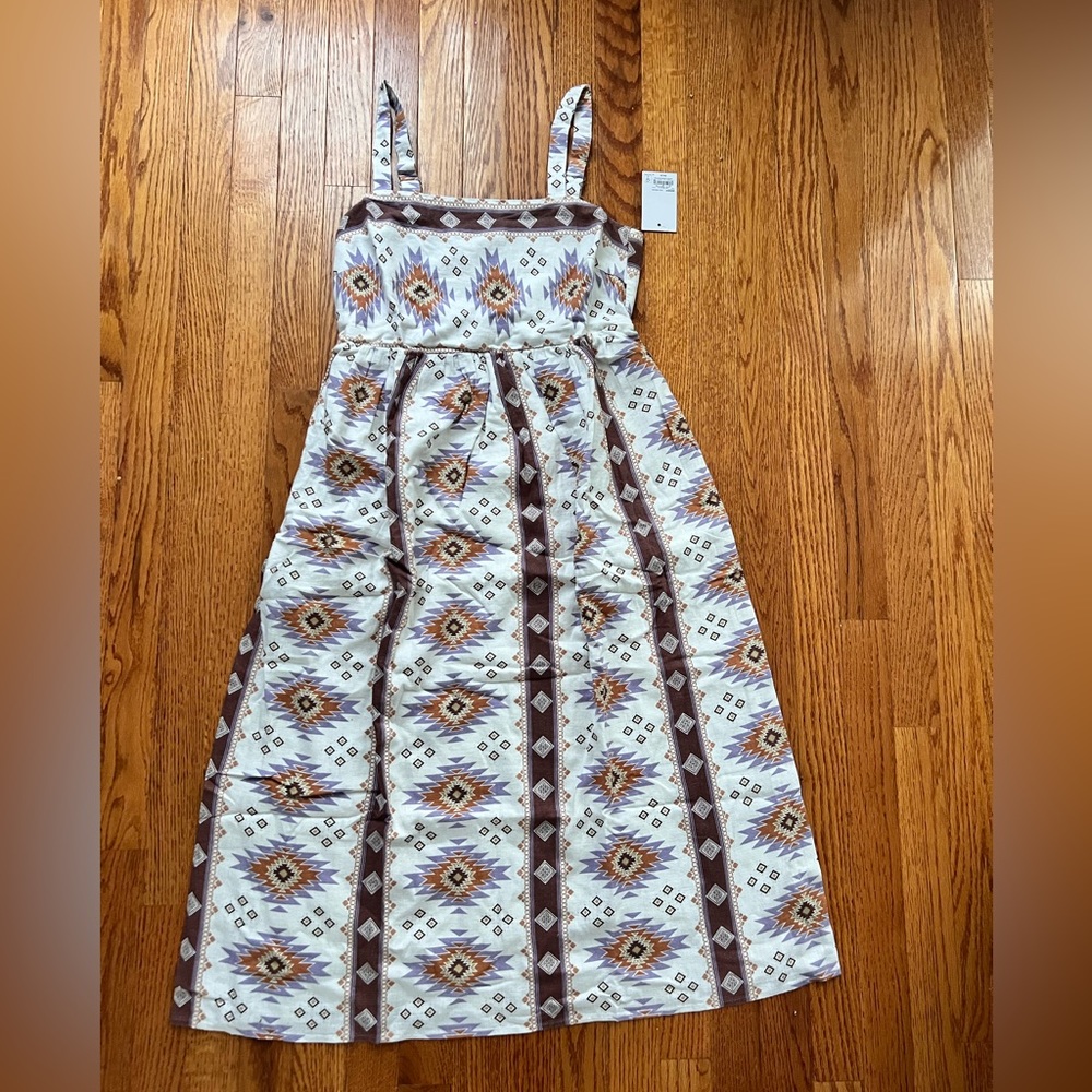 NWT Linen Dress with a spiced orange, lavender and maroon pattern Size M